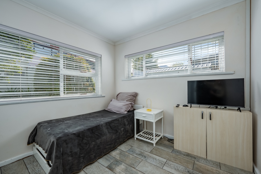 4 Bedroom Property for Sale in Briza Western Cape